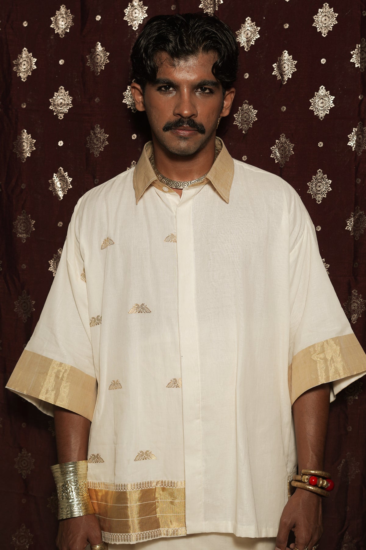 നെയ്ത്ത് Oversized Shirt